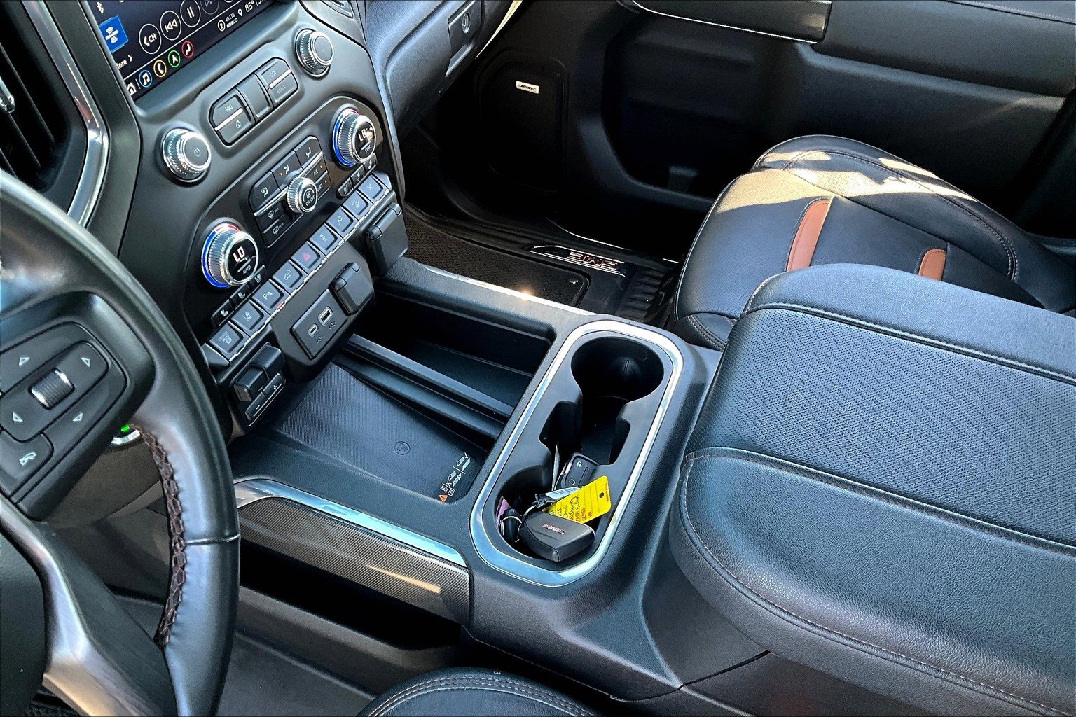 Used 2023 GMC Sierra 2500 AT4 w/ AT4 Premium Plus Package image 14