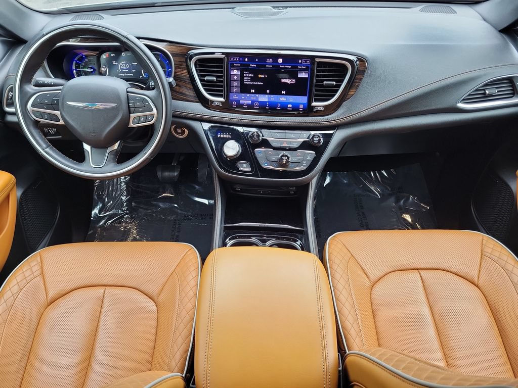 Used 2021 Chrysler Pacifica Pinnacle FWD image 15