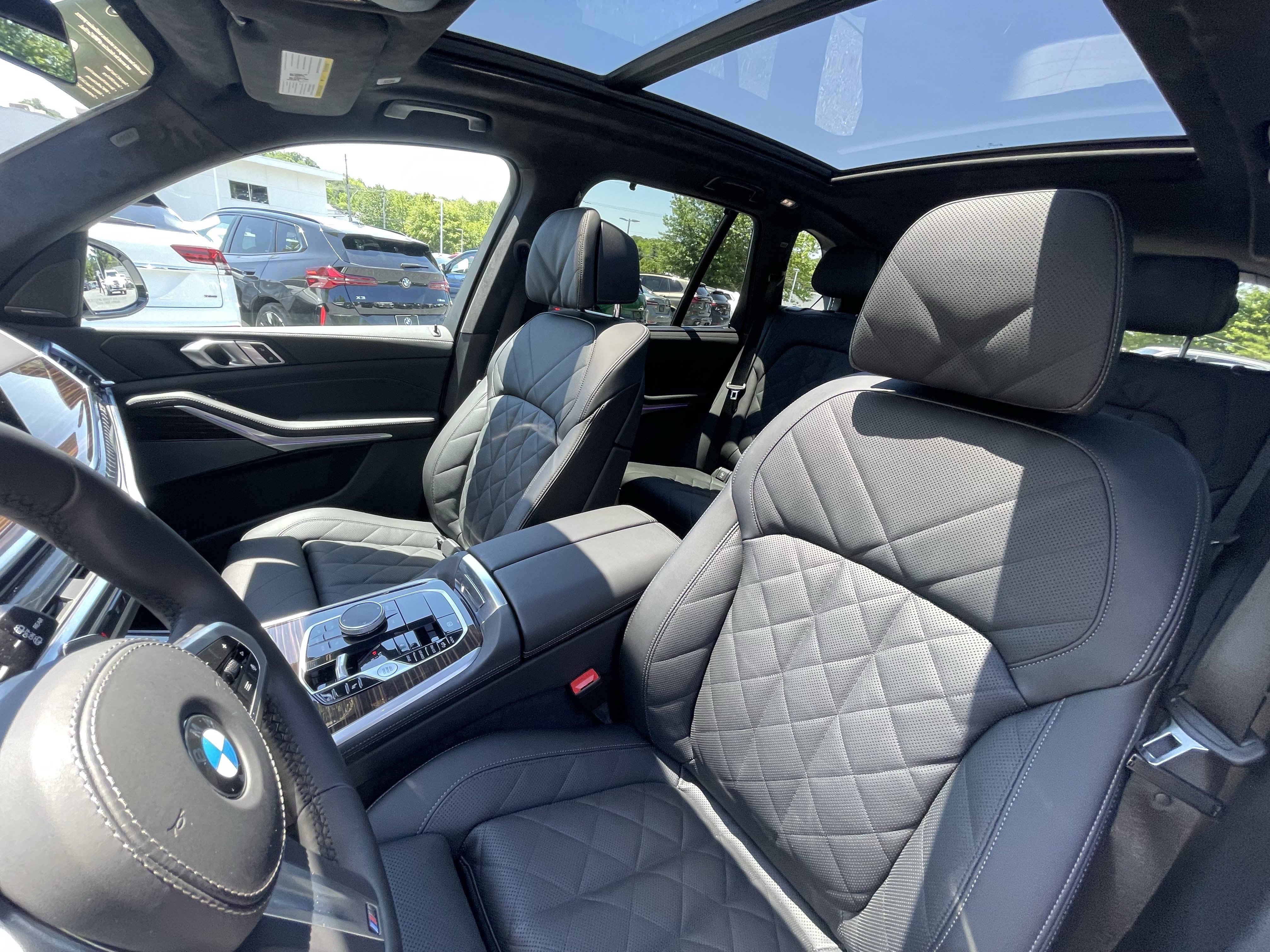 Used 2026 BMW X5 xDrive40i AWD/4WD image 9