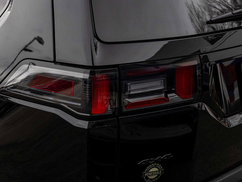 New 2026 Jeep Cherokee Limited AWD/4WD image 36