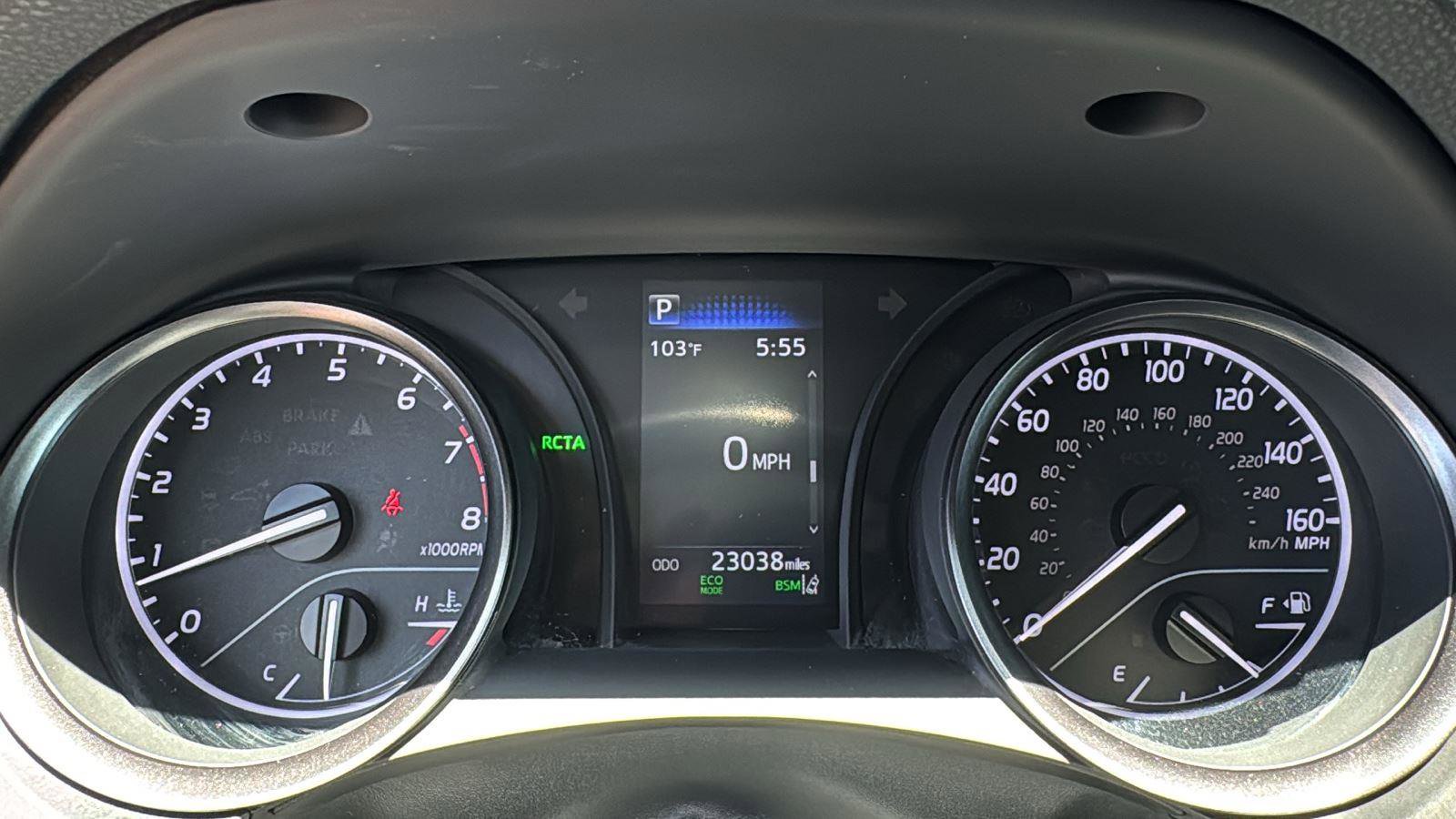 Used 2023 Toyota Camry SE image 13