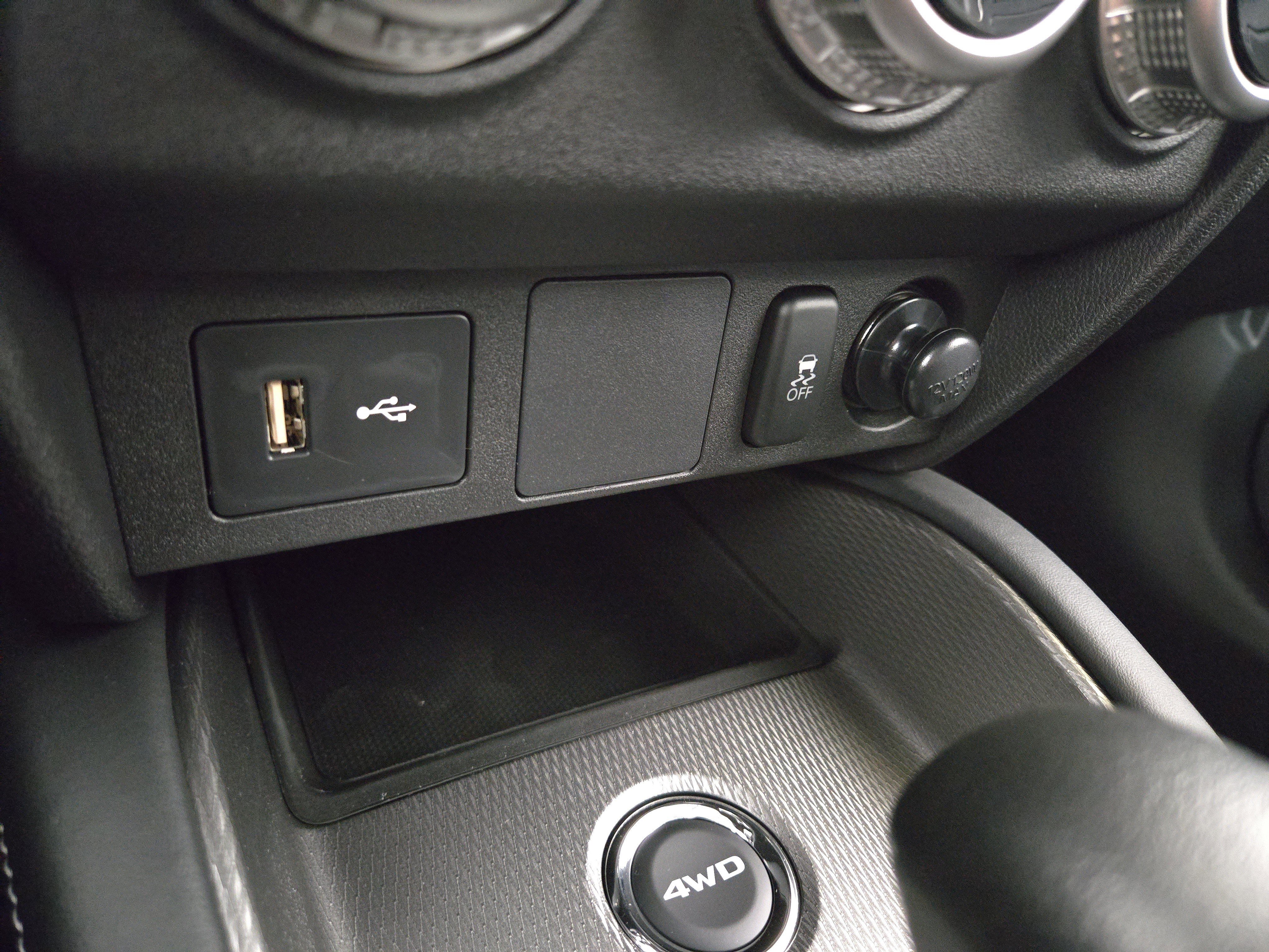 New 2025 Mitsubishi Outlander Sport ES image 23