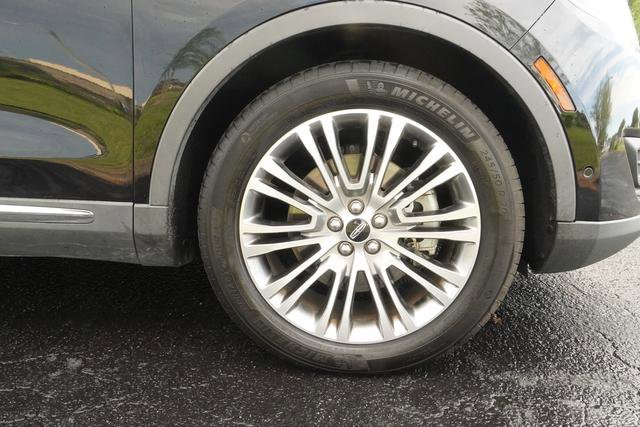 Used 2016 Lincoln MKX Reserve w/ Technology Package FWD image 38