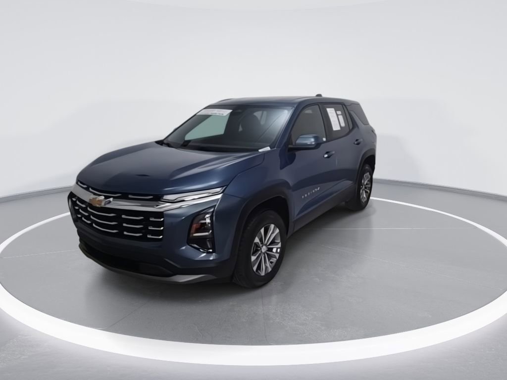 Used 2026 Chevrolet Equinox LT AWD/4WD image 4