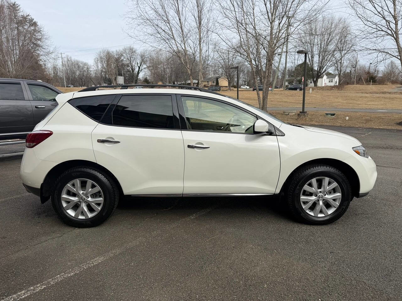 Used 2014 Nissan Murano SL w/ Navigation Package image 7