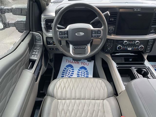 Certified 2025 Ford F350 Platinum w/ Platinum Plus Package image 12