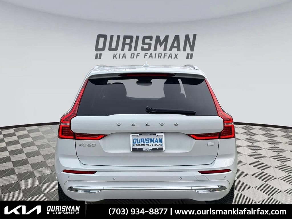 Used 2022 Volvo XC60 T8 Inscription w/ Advanced Package image 4