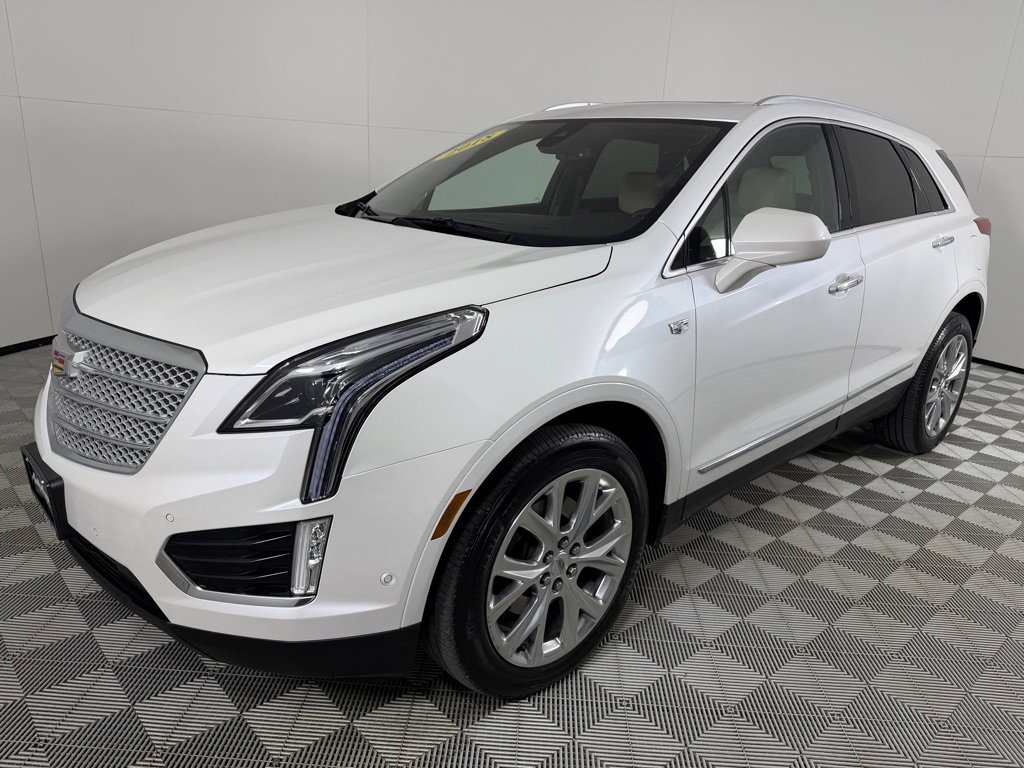 Used 2019 Cadillac XT5 Premium Luxury w/ LPO, Radiant Package image 8
