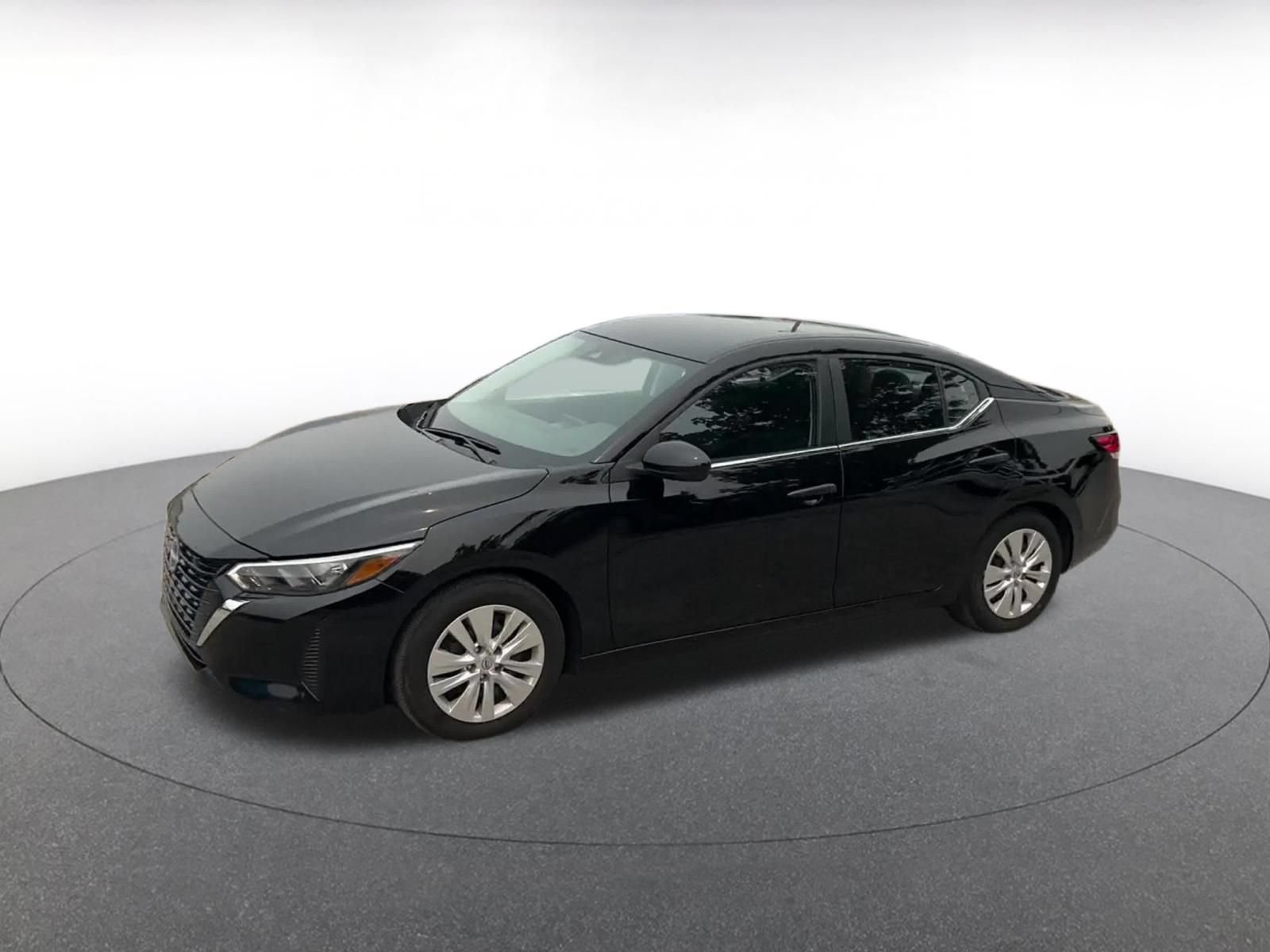 Used 2025 Nissan Sentra S FWD image 7