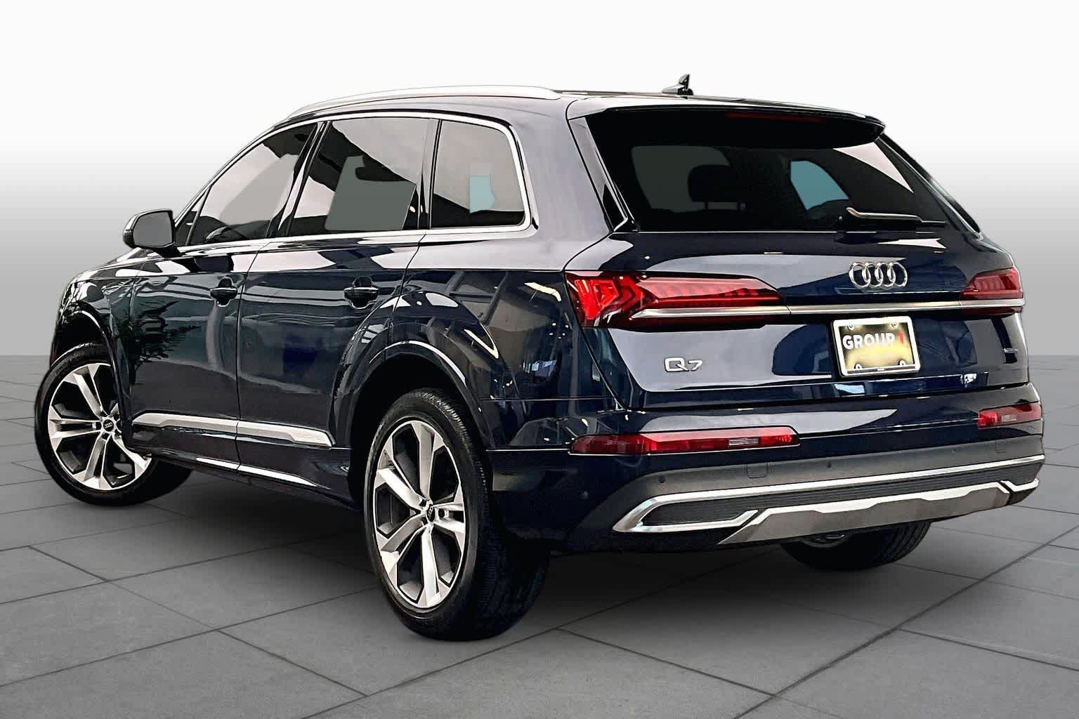 Used 2023 Audi Q7 3.0T Premium Plus w/ Premium Plus Package AWD/4WD image 12