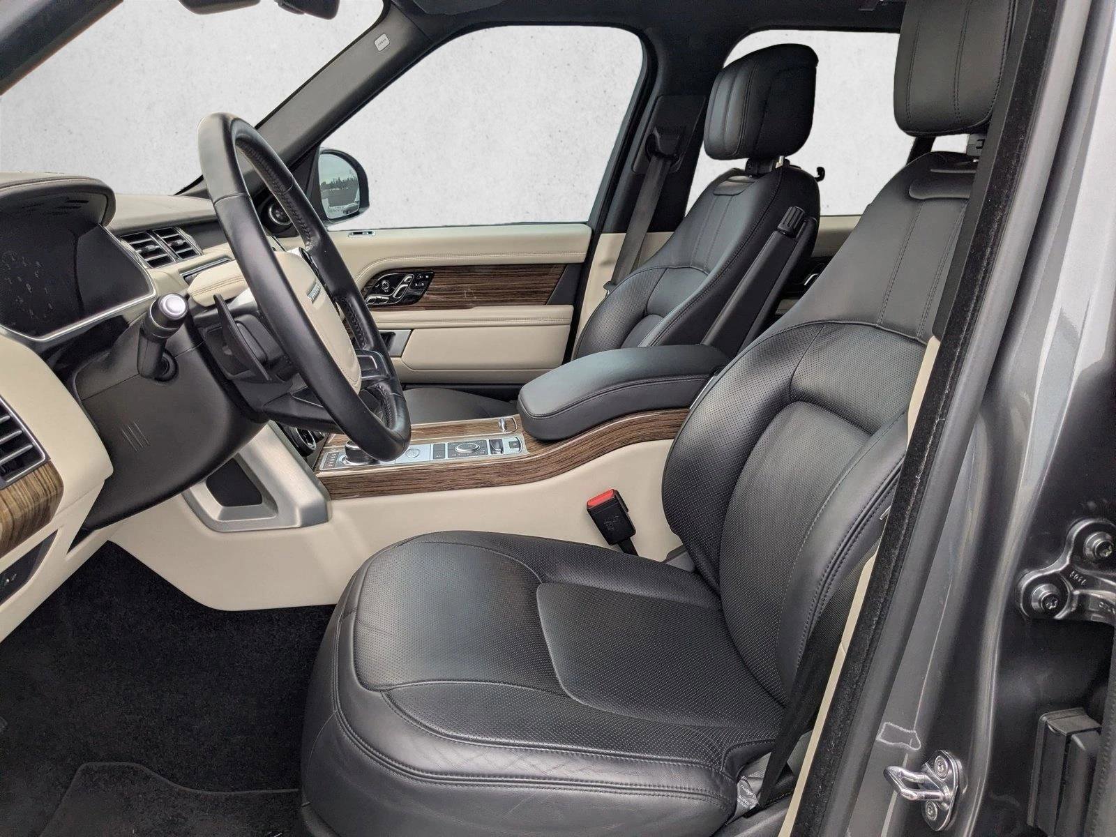 Used 2019 Land Rover Range Rover HSE AWD/4WD image 13