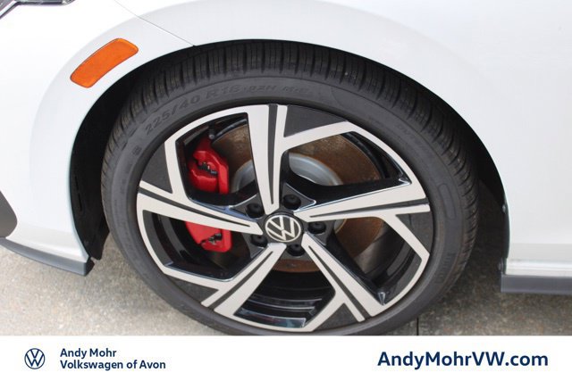New 2026 Volkswagen GTI SE FWD image 6