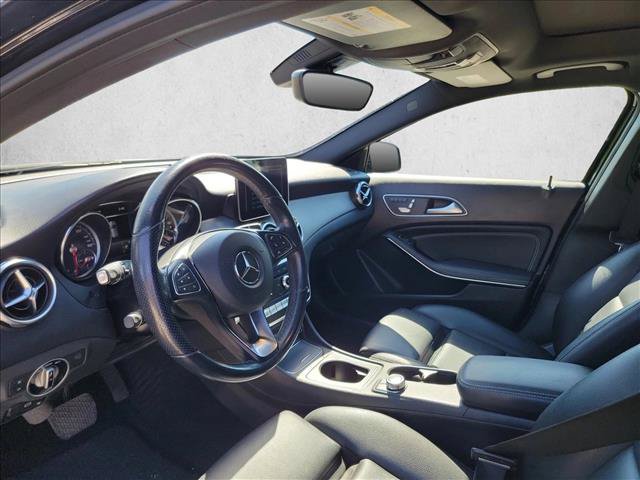 Used 2020 Mercedes-Benz GLA 250 4MATIC image 10