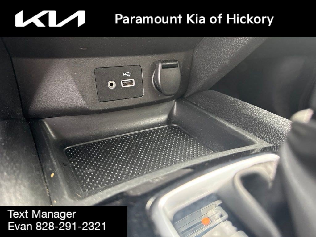 Used 2019 Nissan Rogue Sport S w/ Appearance Package AWD/4WD image 23