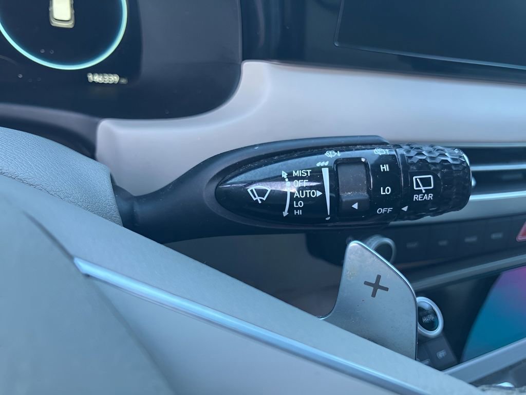 Used 2023 Hyundai Palisade Calligraphy image 34