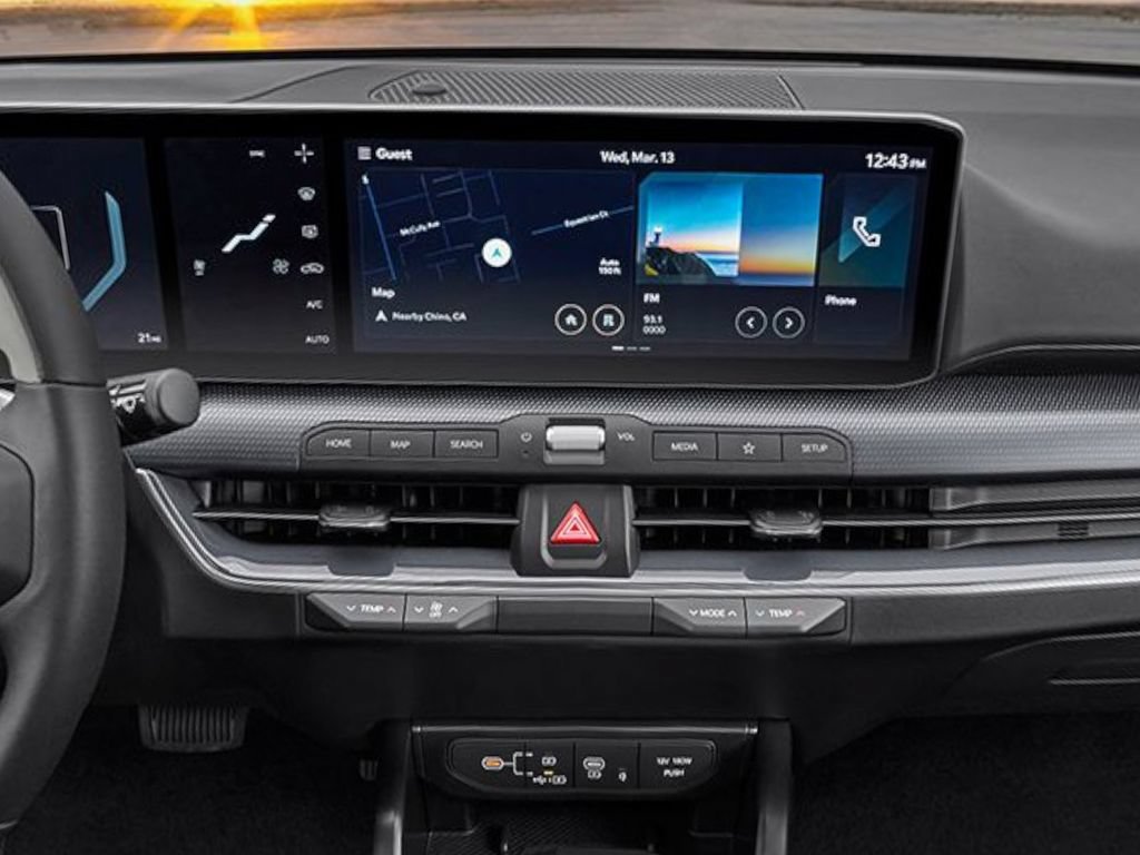 New 2026 Kia K4 GT-Line FWD image 21