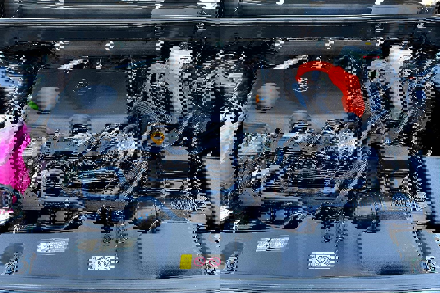 Used 2022 Toyota RAV4 LE image 10