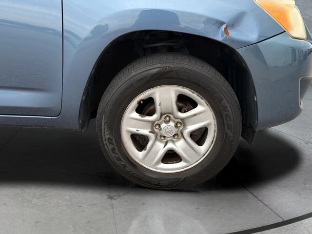 Used 2011 Toyota RAV4 4WD w/ Base L4 Extra Value Pkg image 30
