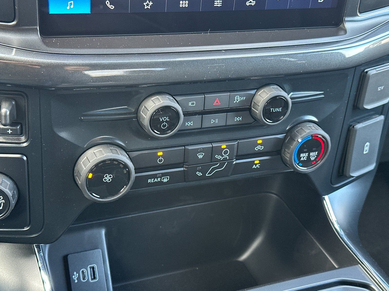 New 2026 Ford F150 STX w/ Equipment Group 200A RWD image 22