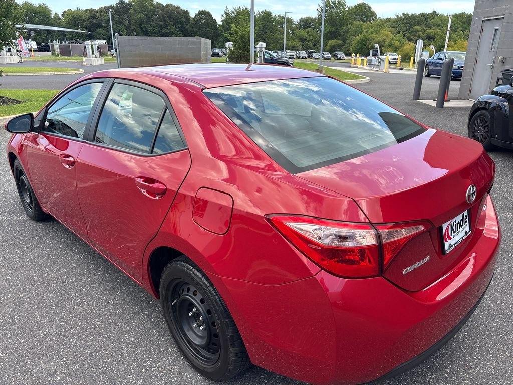 Used 2018 Toyota Corolla LE w/ Carpet Mat Package (TMS) FWD image 20