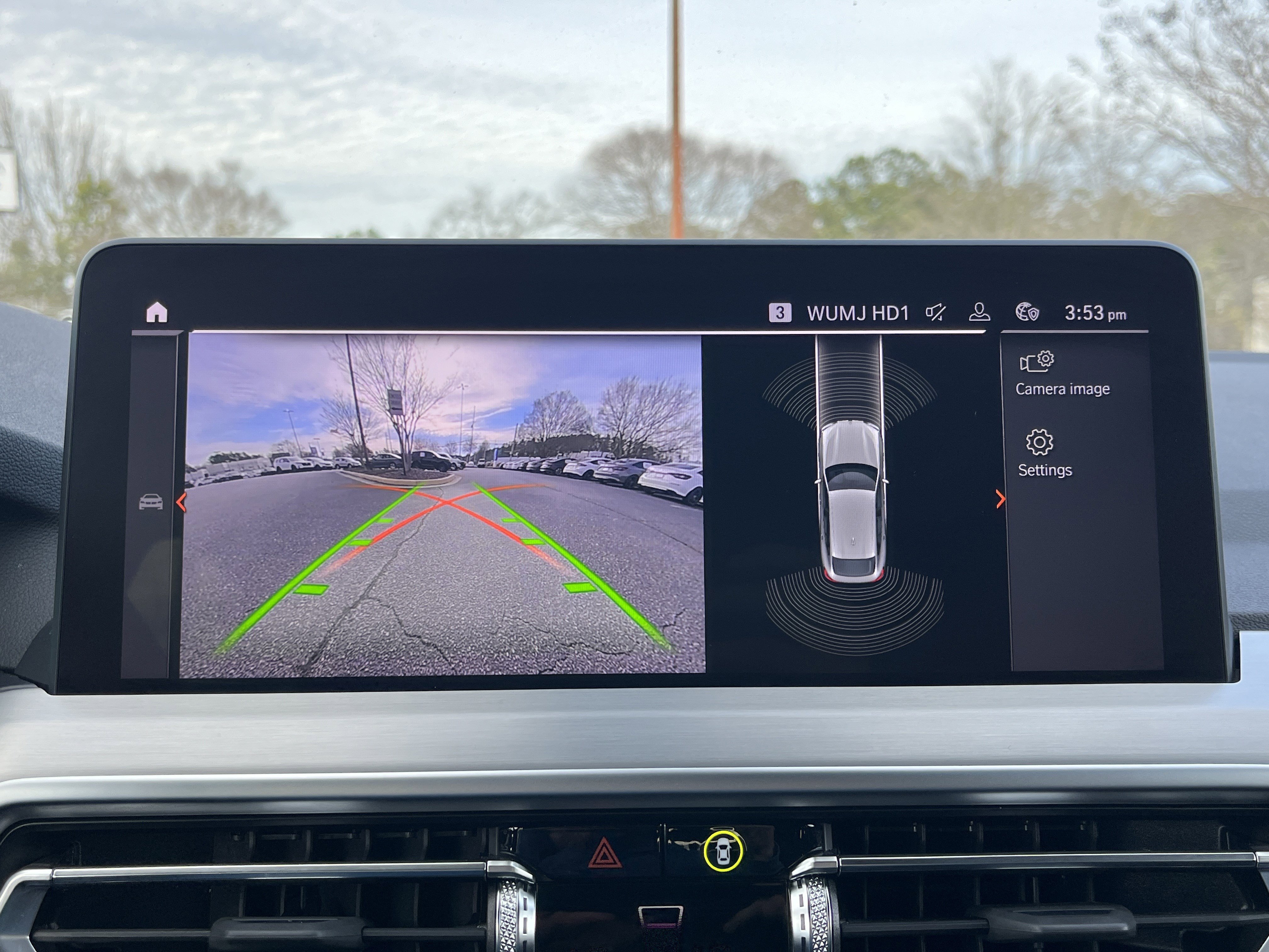 Used 2025 BMW X4 xDrive30i image 4