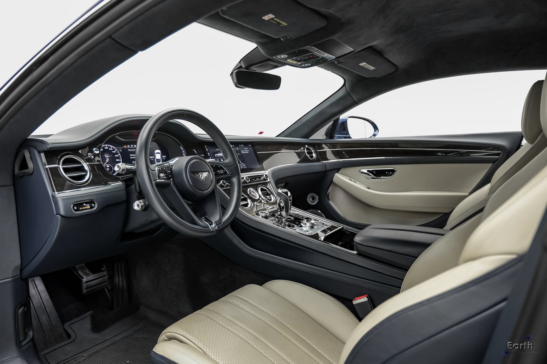 Used 2020 Bentley Continental GT V8 First Edition AWD/4WD image 33