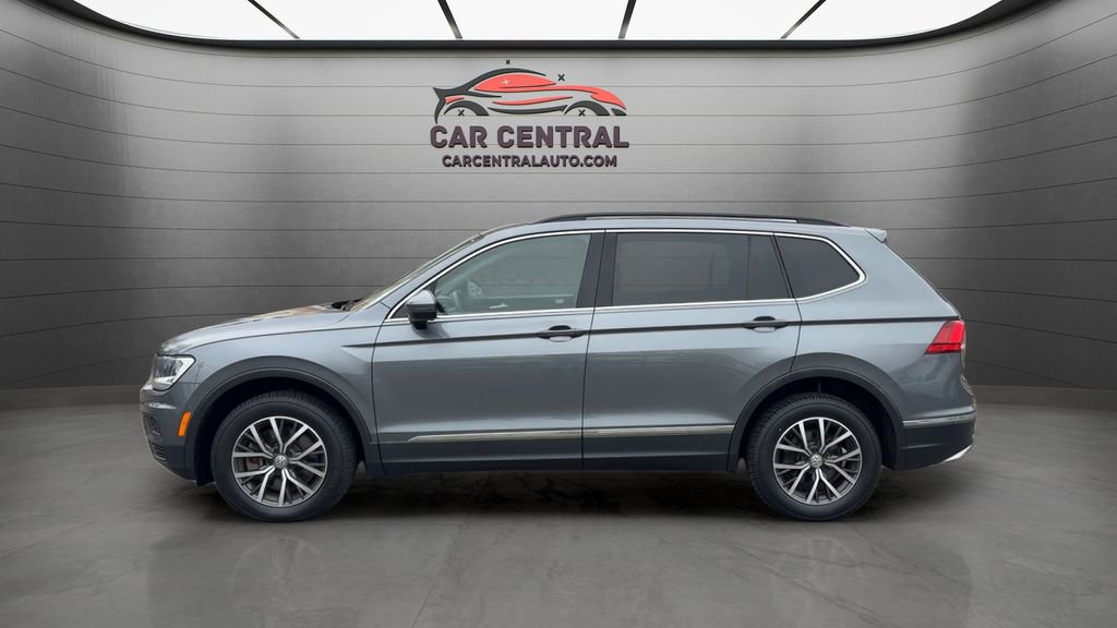 Used 2020 Volkswagen Tiguan SE AWD/4WD image 2