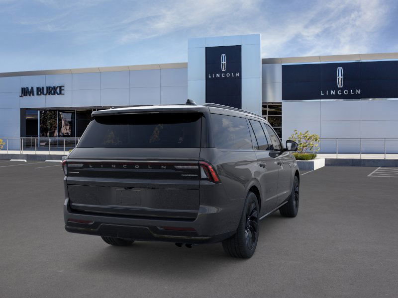 New 2026 Lincoln Navigator L Reserve image 7