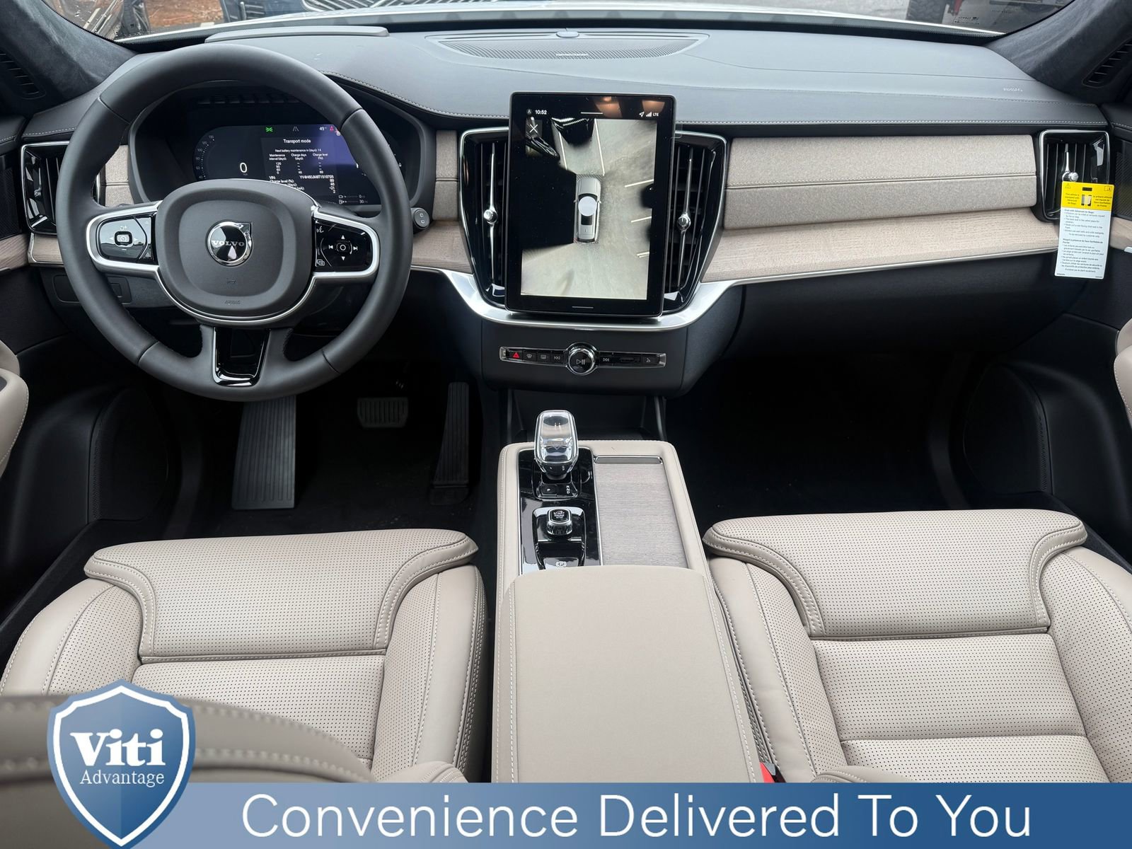 New 2026 Volvo XC90 T8 Ultra w/ Lounge Package image 2