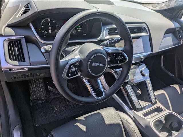 New 2024 Jaguar I-PACE R-Dynamic HSE image 3