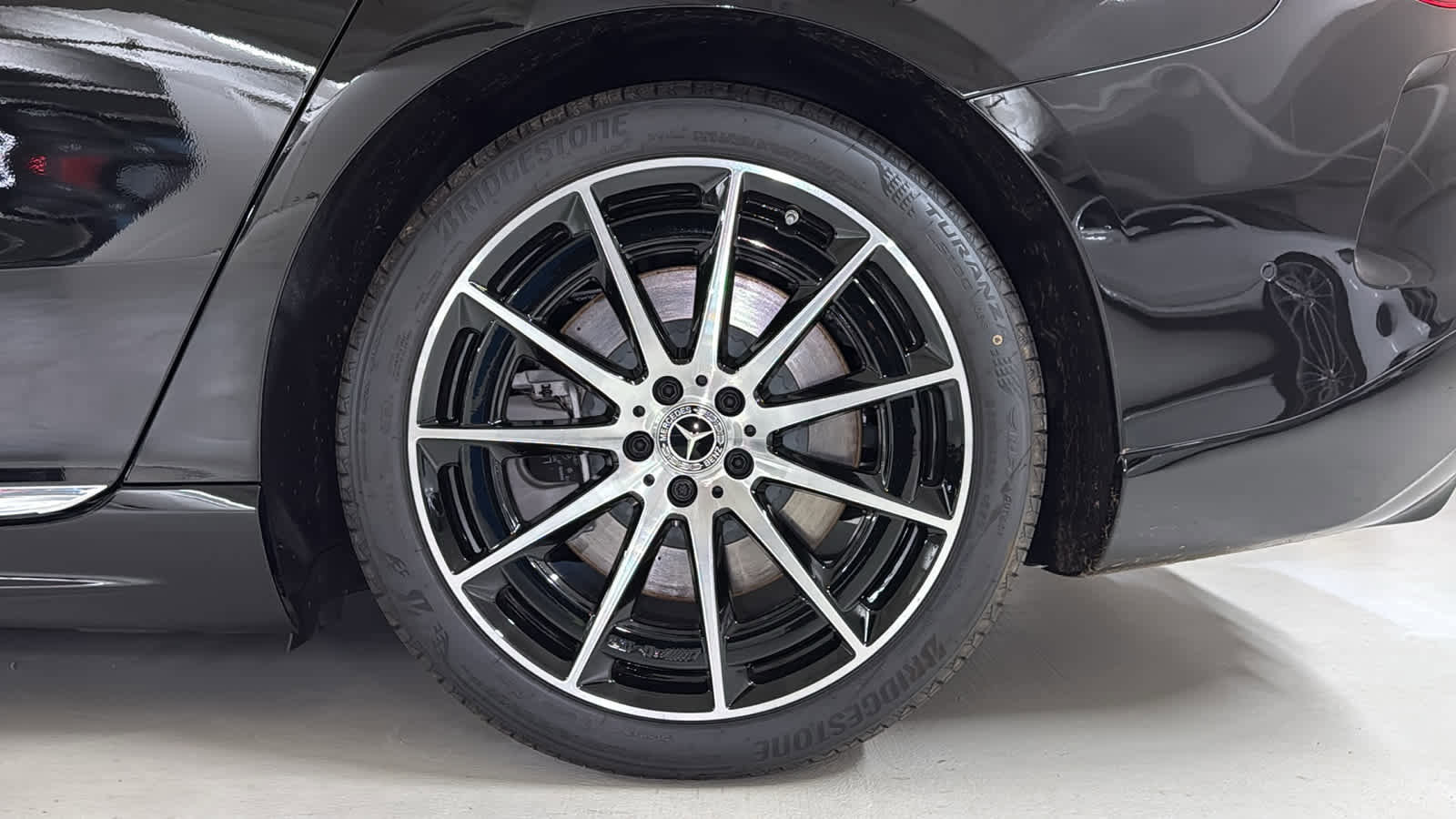 New 2025 Mercedes-Benz EQS 450+ 4MATIC Sedan image 12