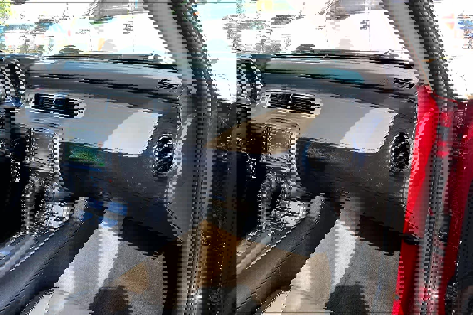 Used 2014 Chevrolet Camaro SS RWD image 19