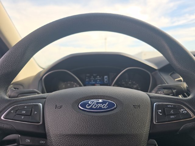 Used 2016 Ford Focus SE FWD image 23