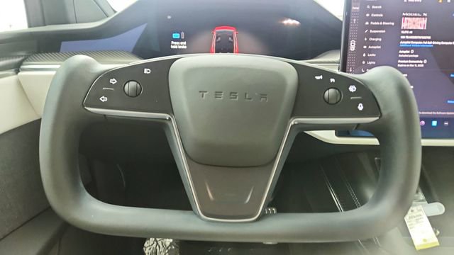 Used 2022 Tesla Model X Plaid image 46
