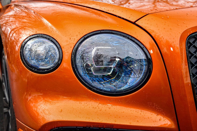 Used 2024 Bentley Flying Spur W12 image 41