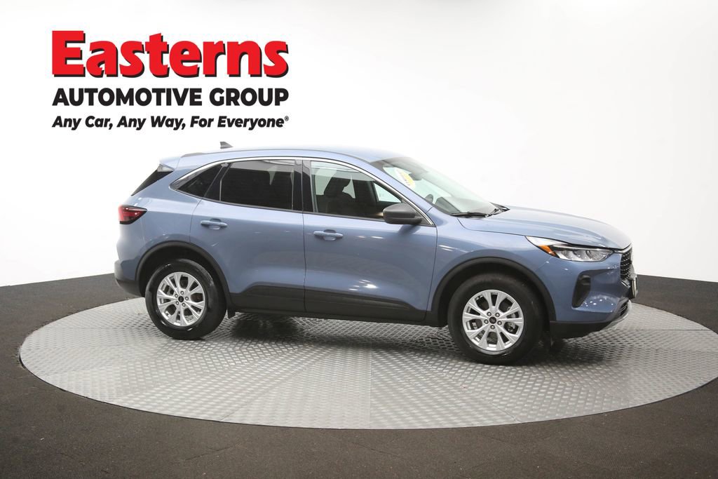 Used 2023 Ford Escape Active w/ Tech Pack #1 AWD/4WD image 46