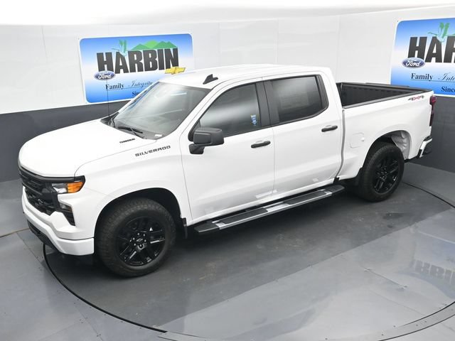 New 2026 Chevrolet Silverado 1500 Custom w/ LPO, Dark Essentials Package AWD/4WD image 19