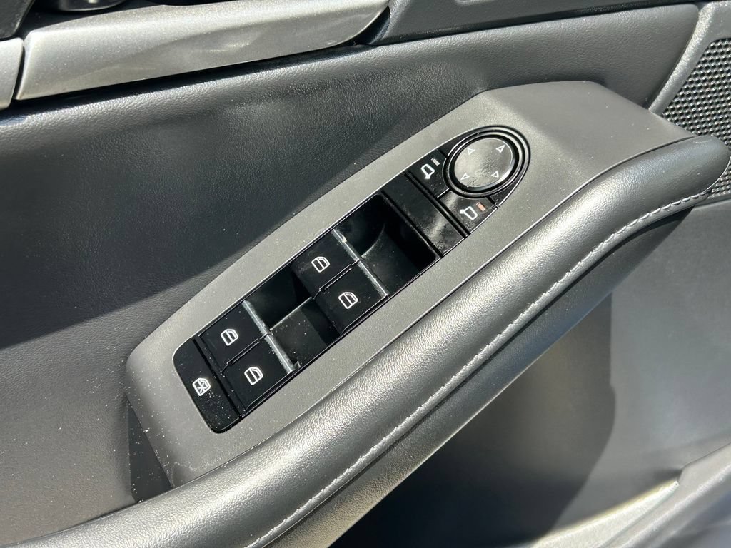 Used 2023 MAZDA CX-30 AWD 2.5 S w/ Select Package image 25