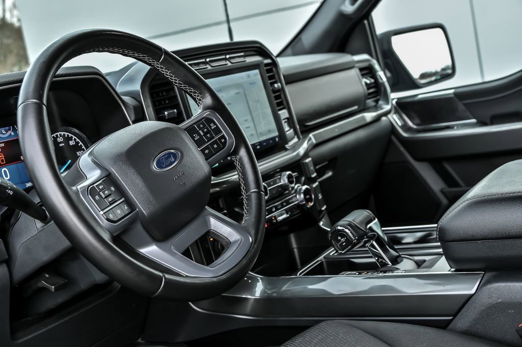 Certified 2023 Ford F150 XLT w/ Equipment Group 302A High image 17