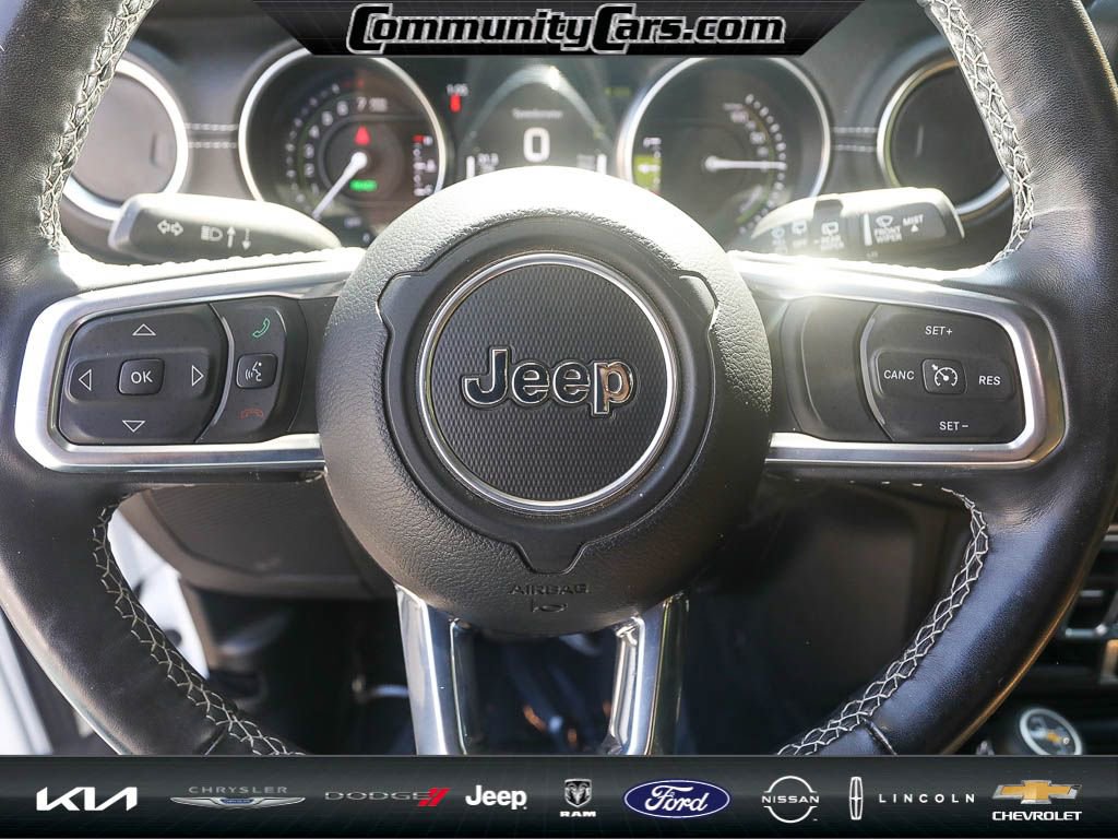 Used 2022 Jeep Wrangler Unlimited Sahara w/ Cold Weather Group image 15
