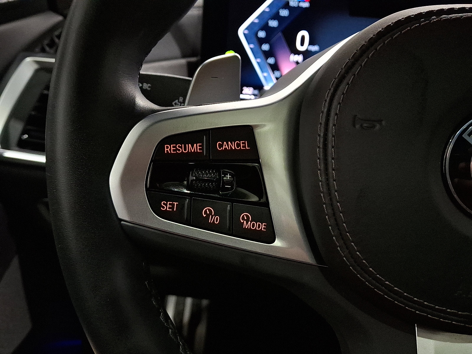 Used 2024 BMW X7 xDrive40i w/ M Sport Package image 24