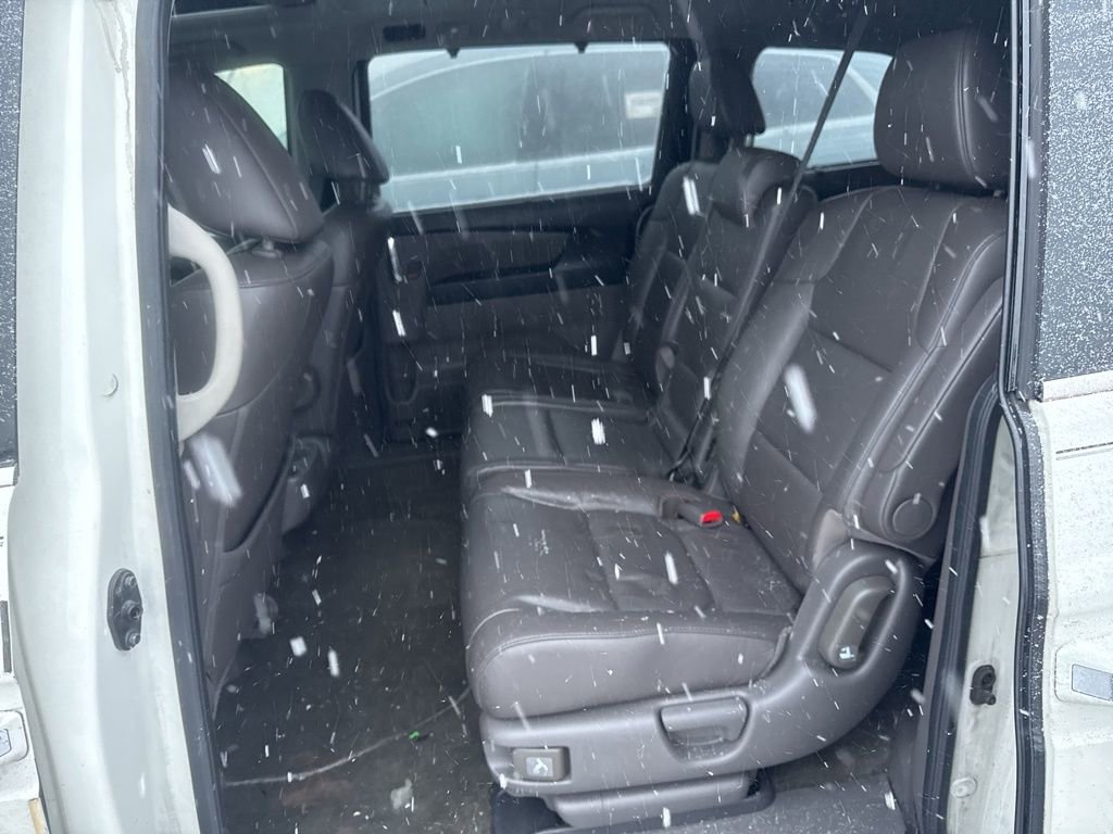 Used 2015 Honda Odyssey Touring Elite image 10