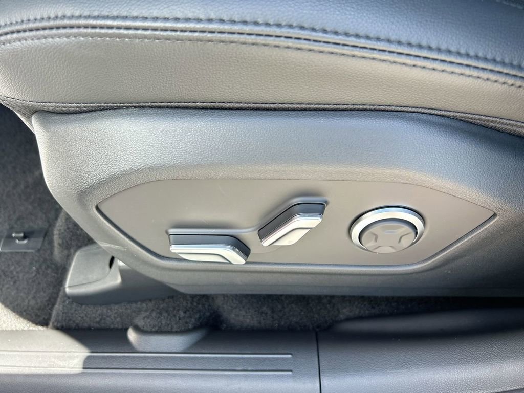 New 2026 Hyundai Santa Fe Limited image 25