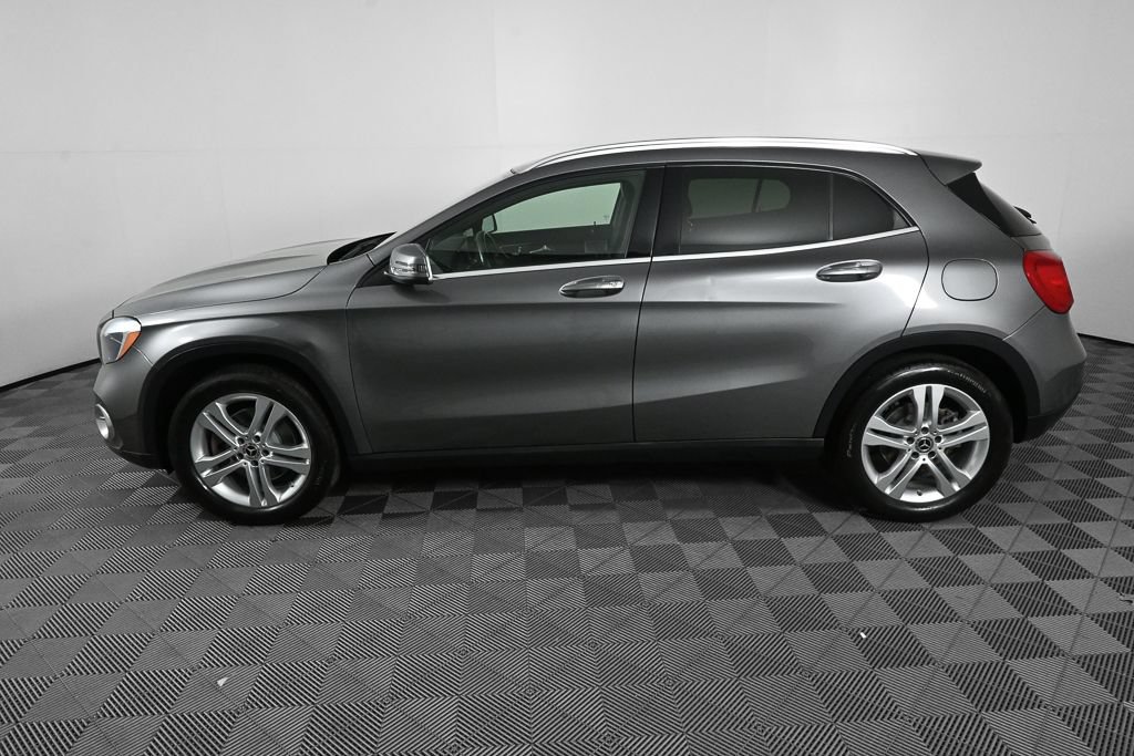 Used 2019 Mercedes-Benz GLA 250 4MATIC image 3