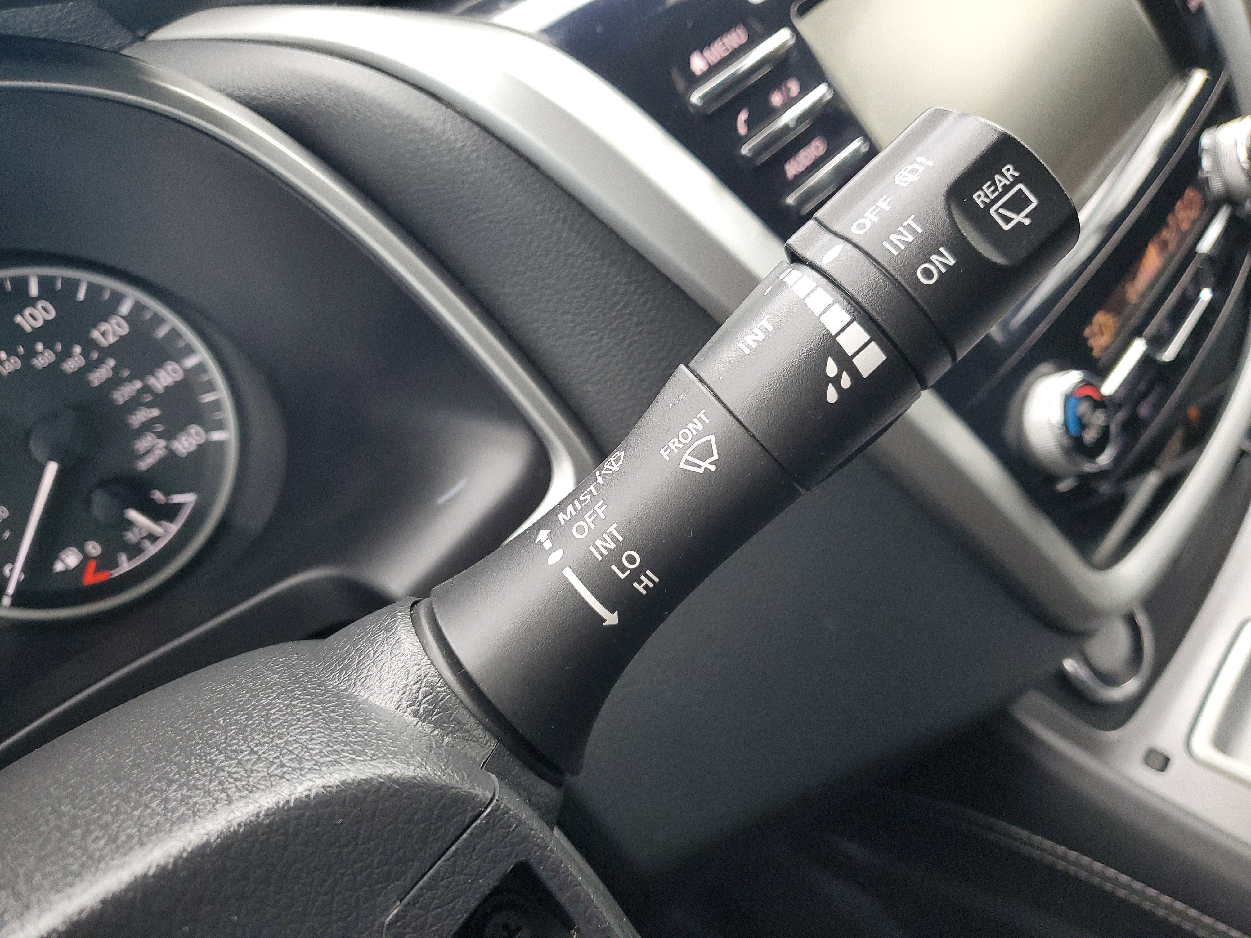 Used 2020 Nissan Murano SV image 21