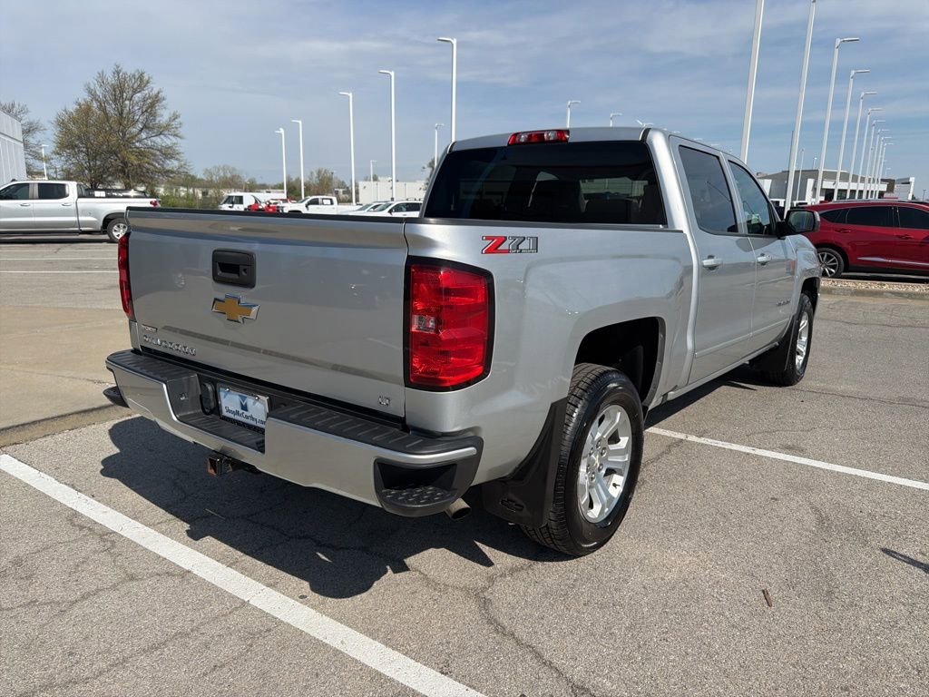 Used 2018 Chevrolet Silverado 1500 LT w/ All Star Edition image 3