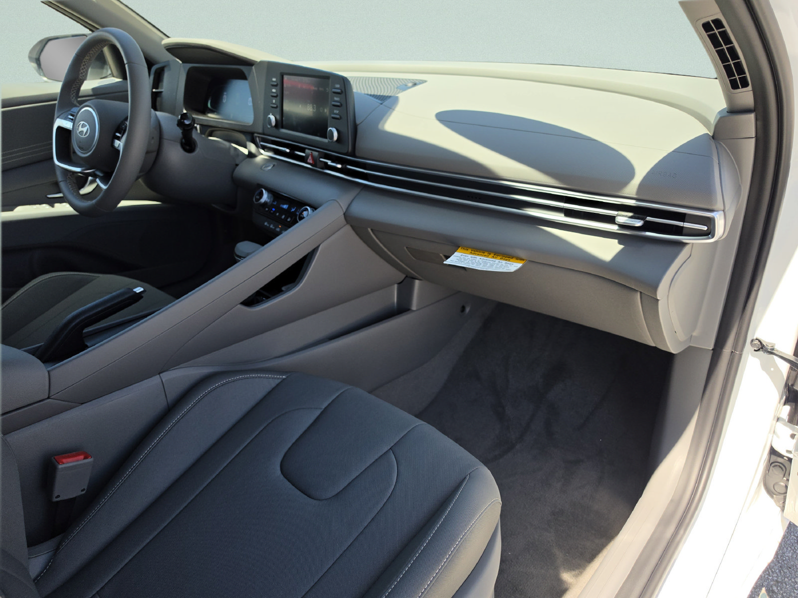 New 2026 Hyundai Elantra Sport w/ Cargo Package FWD image 14