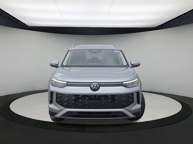 New 2025 Volkswagen Tiguan S image 2