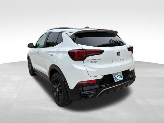 Used 2024 Buick Encore GX Sport Touring w/ Comfort Package FWD image 5