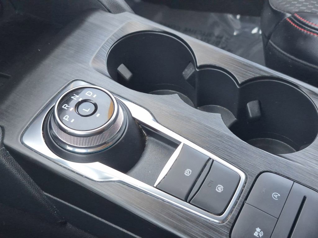 Used 2024 Ford Escape ST-Line image 26